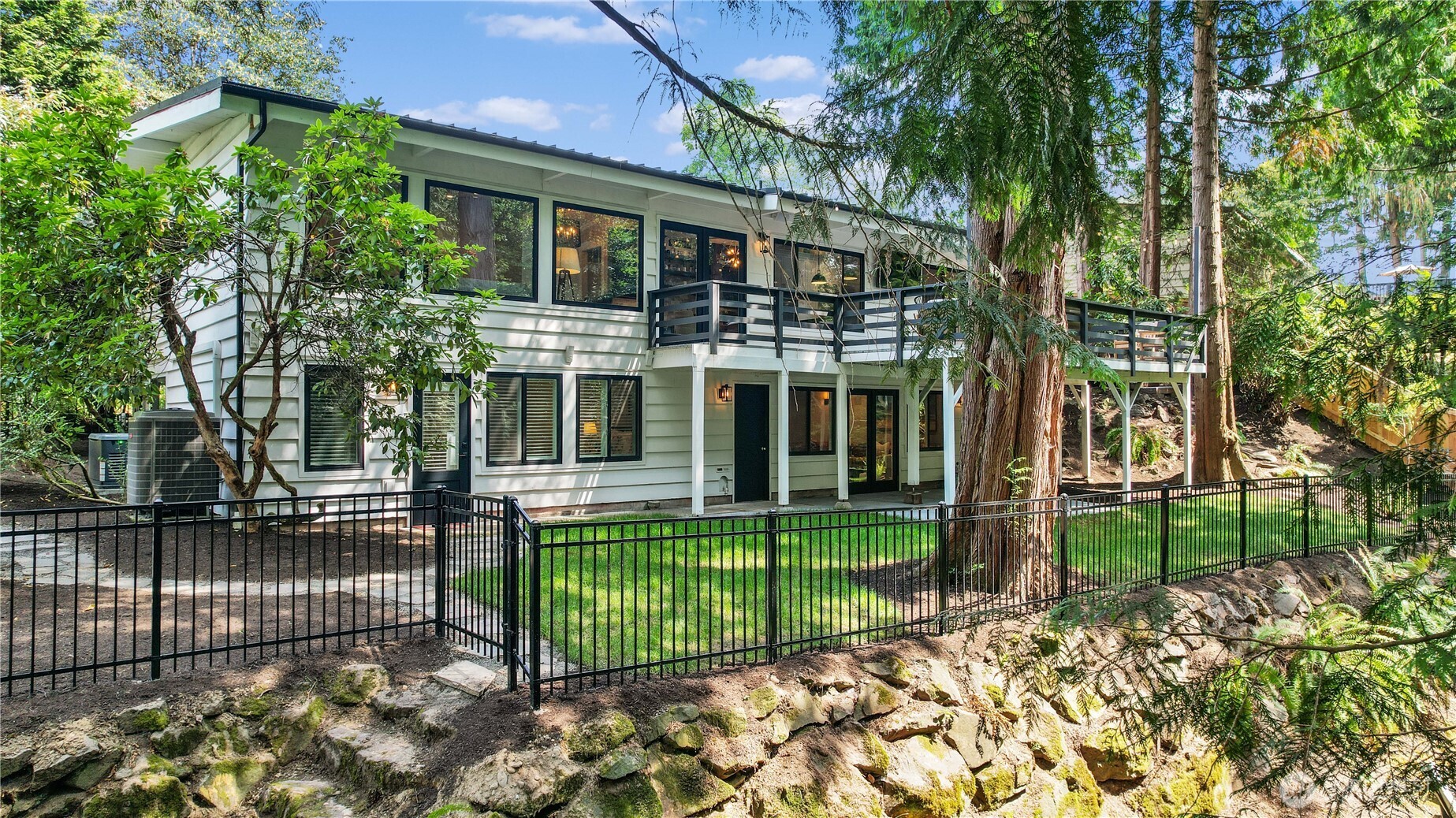 3227 103rd Place Property Photo 1