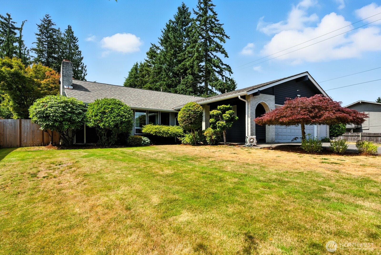 17828 Larch Way Property Photo 1