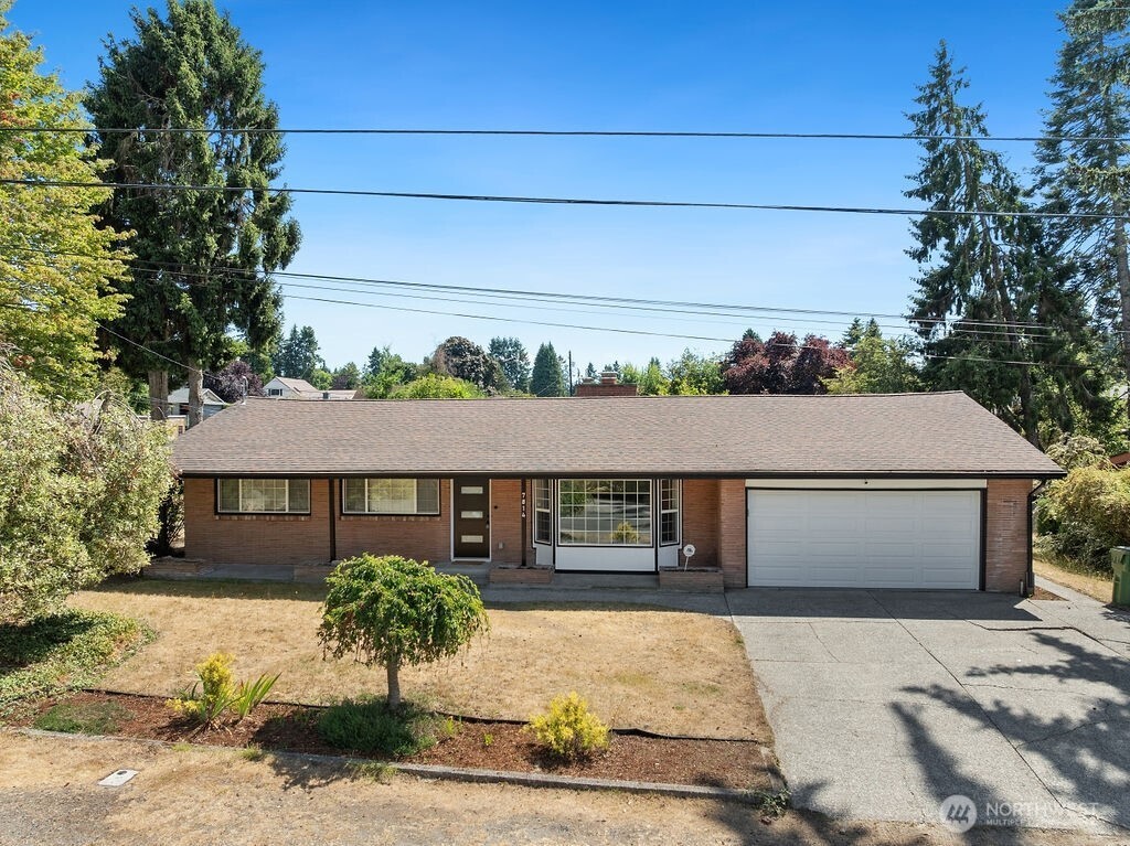 7814 28th Street Property Photo 1