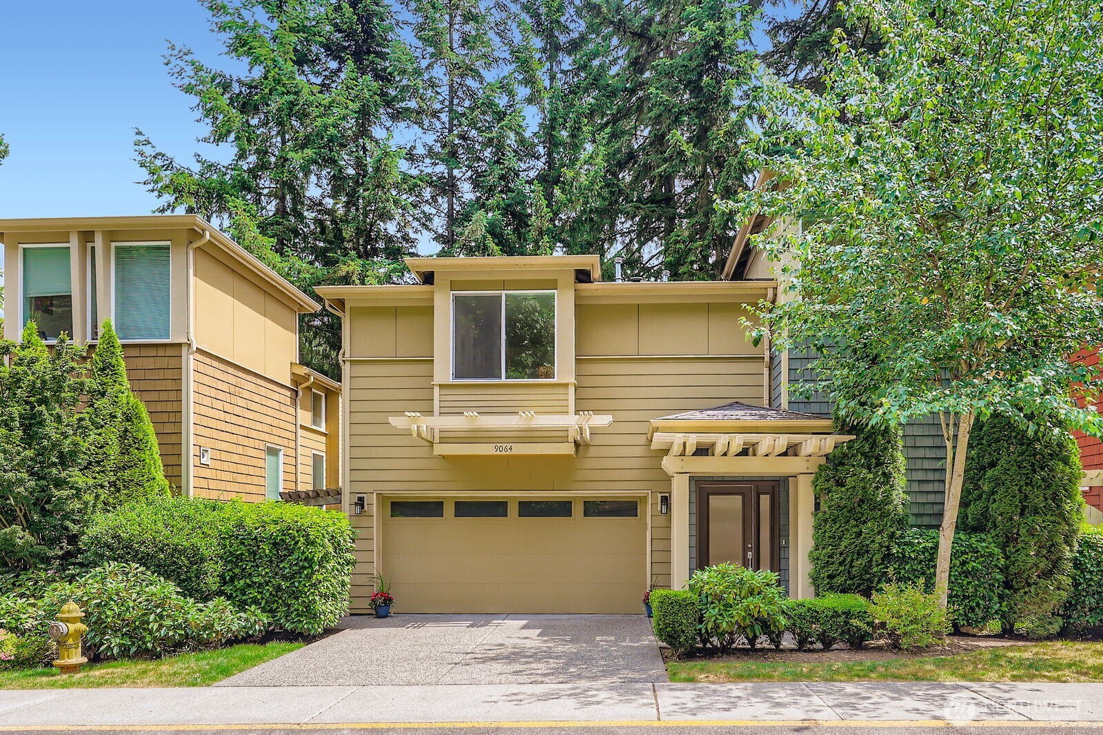 9064 177th Place Property Photo 1