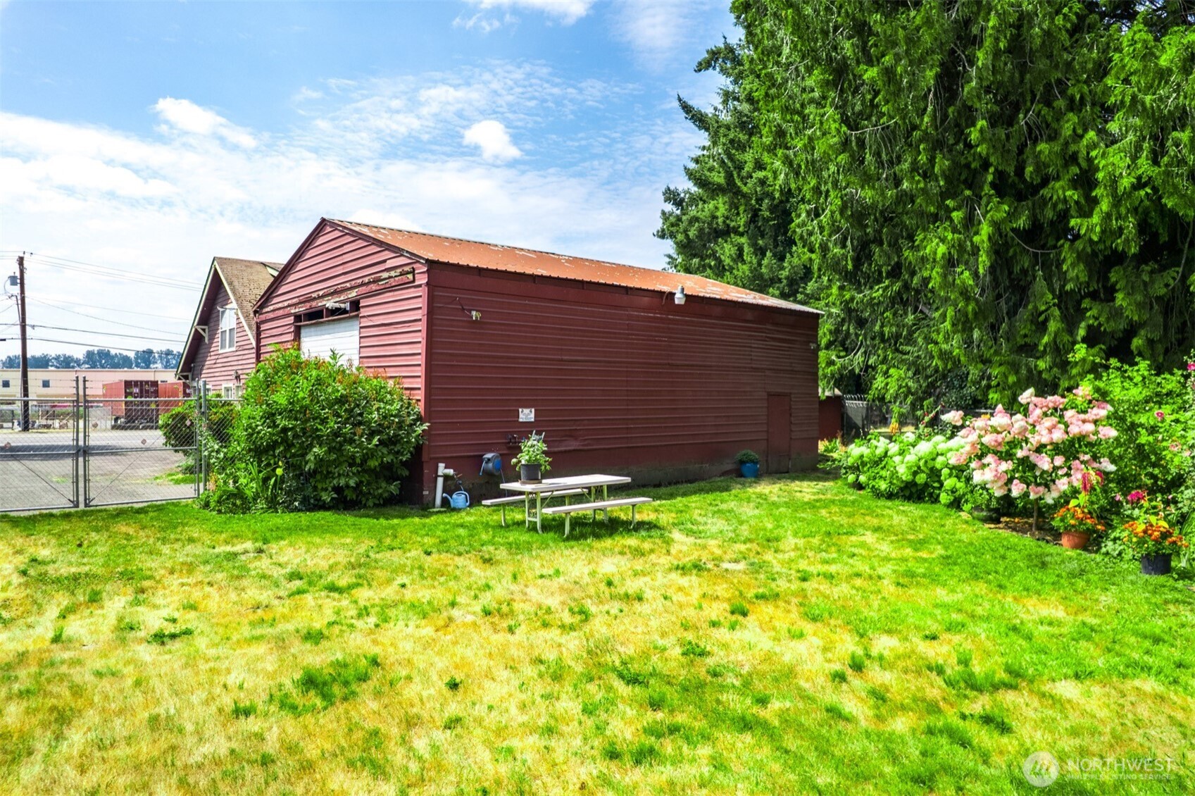 1109 Valley Avenue Property Photo 6