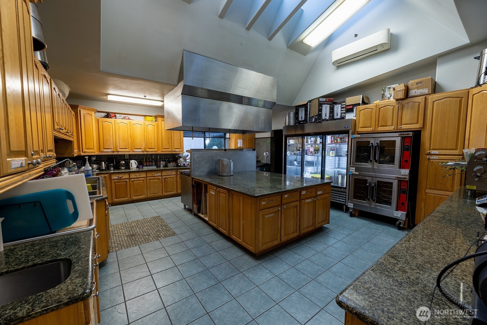 10622 8th Street Property Photo 17