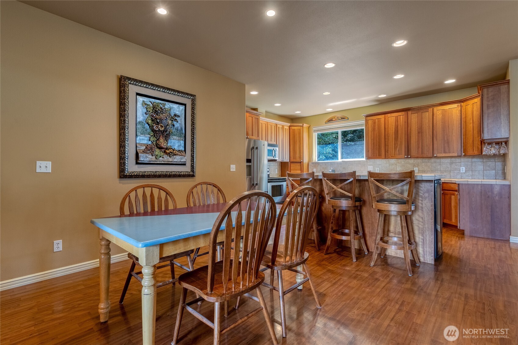 108 Wedgewood Road Property Photo 8