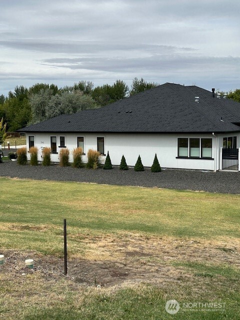 293 Arabica Rd Property Photo 1