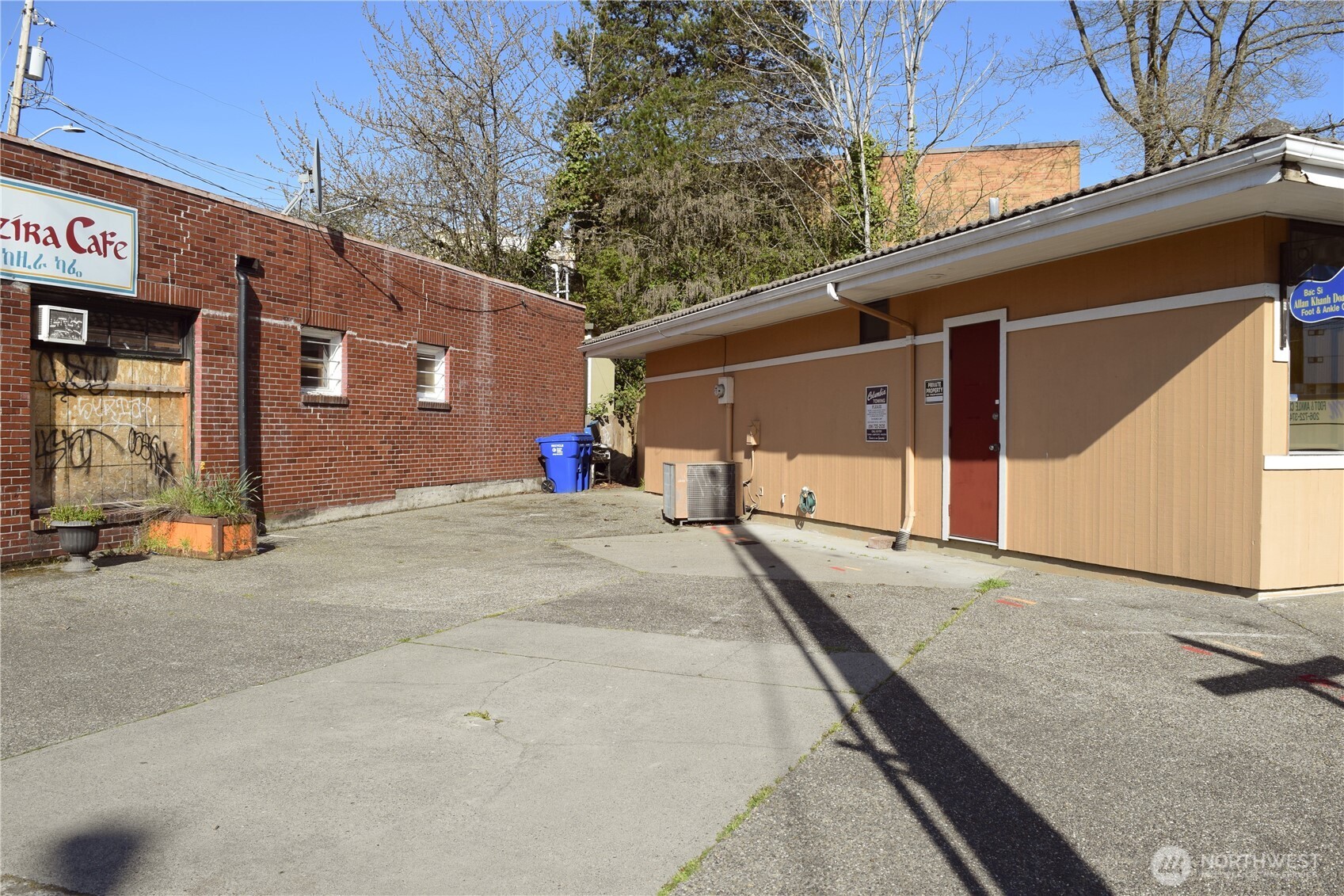 5200 Rainier Avenue Property Photo 4