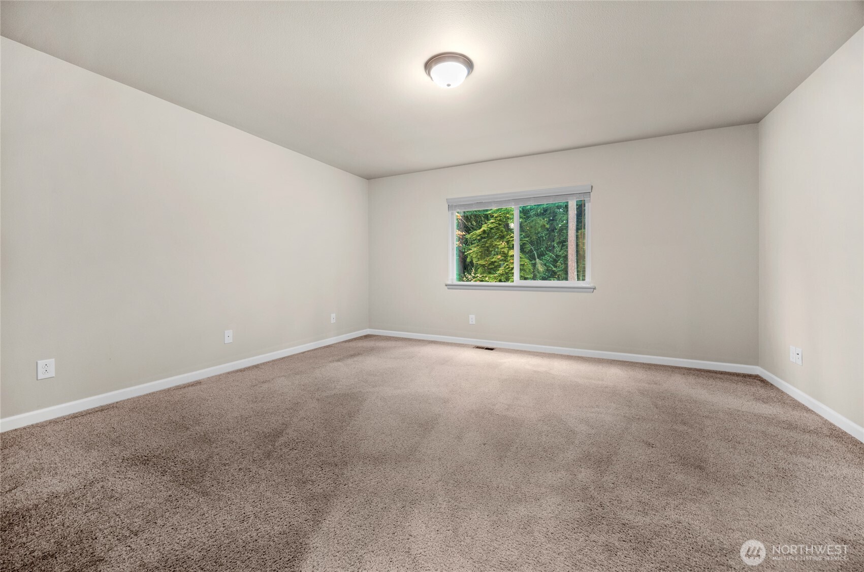 12325 55th Drive Property Photo 15