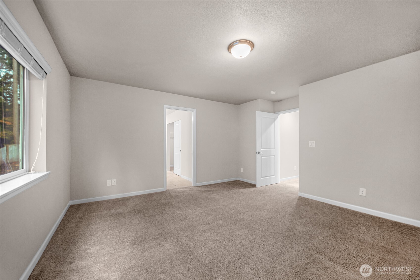 12325 55th Drive Property Photo 16