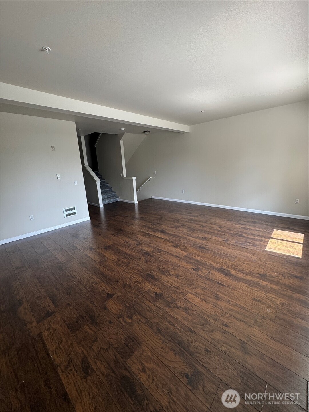 5307 Military Road C Property Photo 4