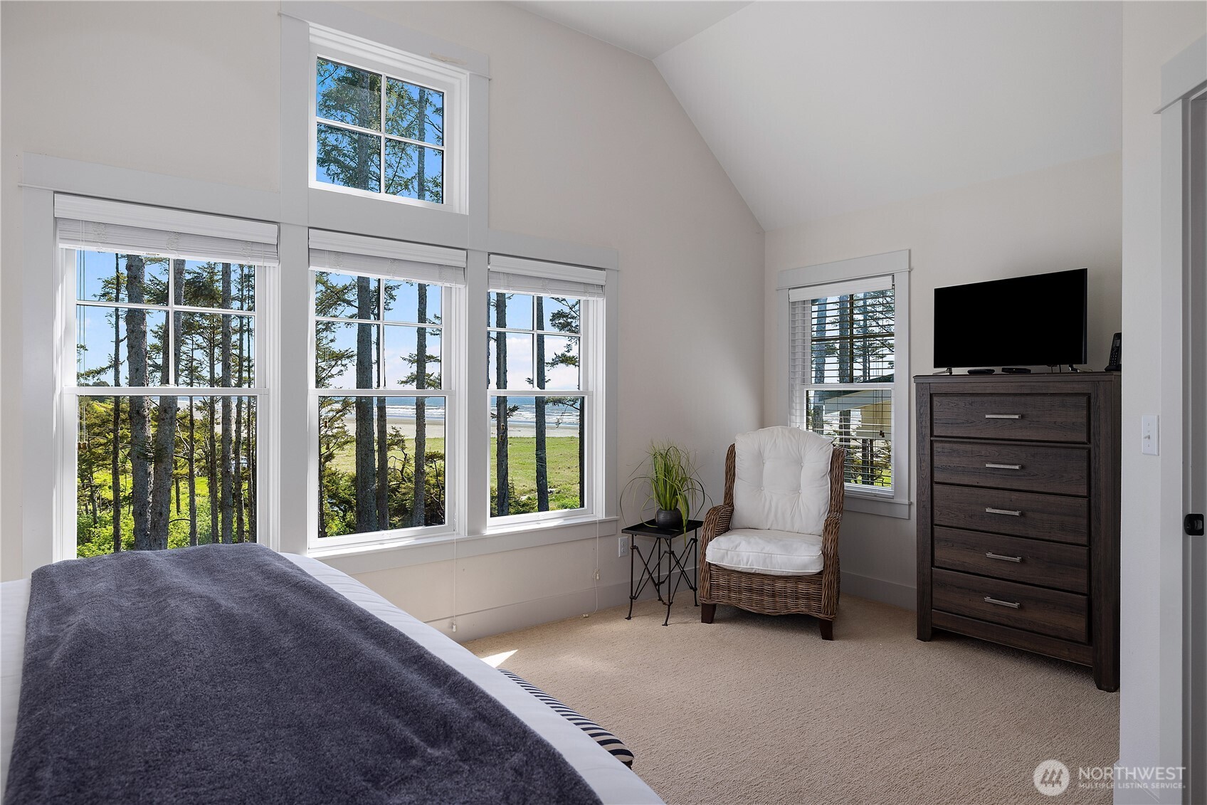 34 Seaside Lane Property Photo 15