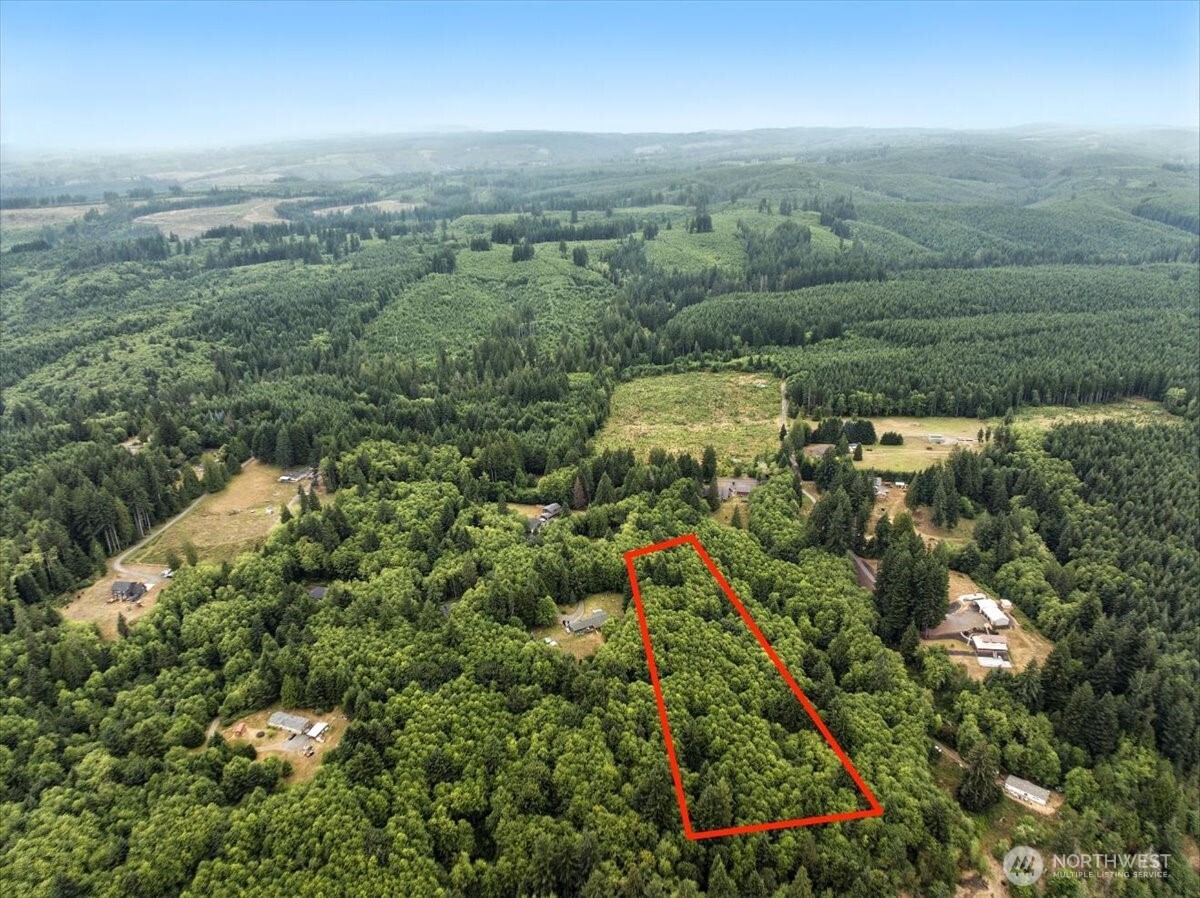 1550 Slide Creek Road Property Photo 1