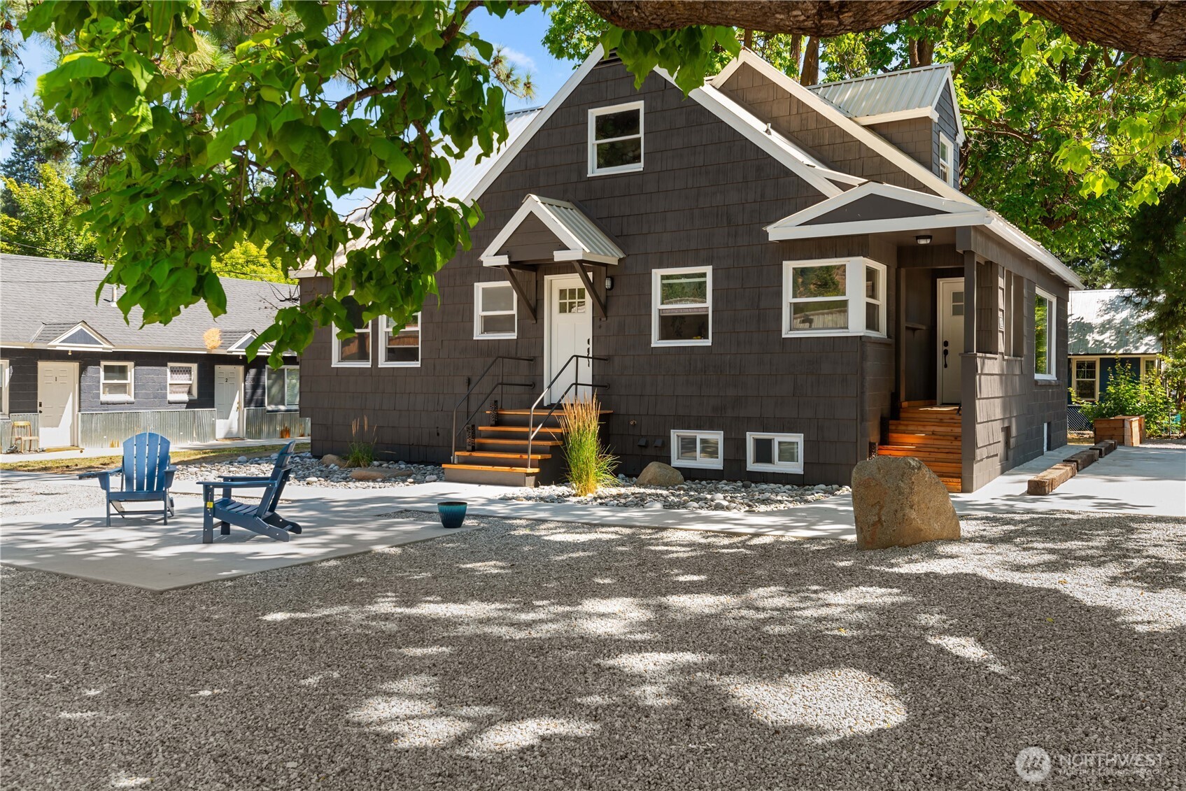 408 Ash Street Property Photo 1