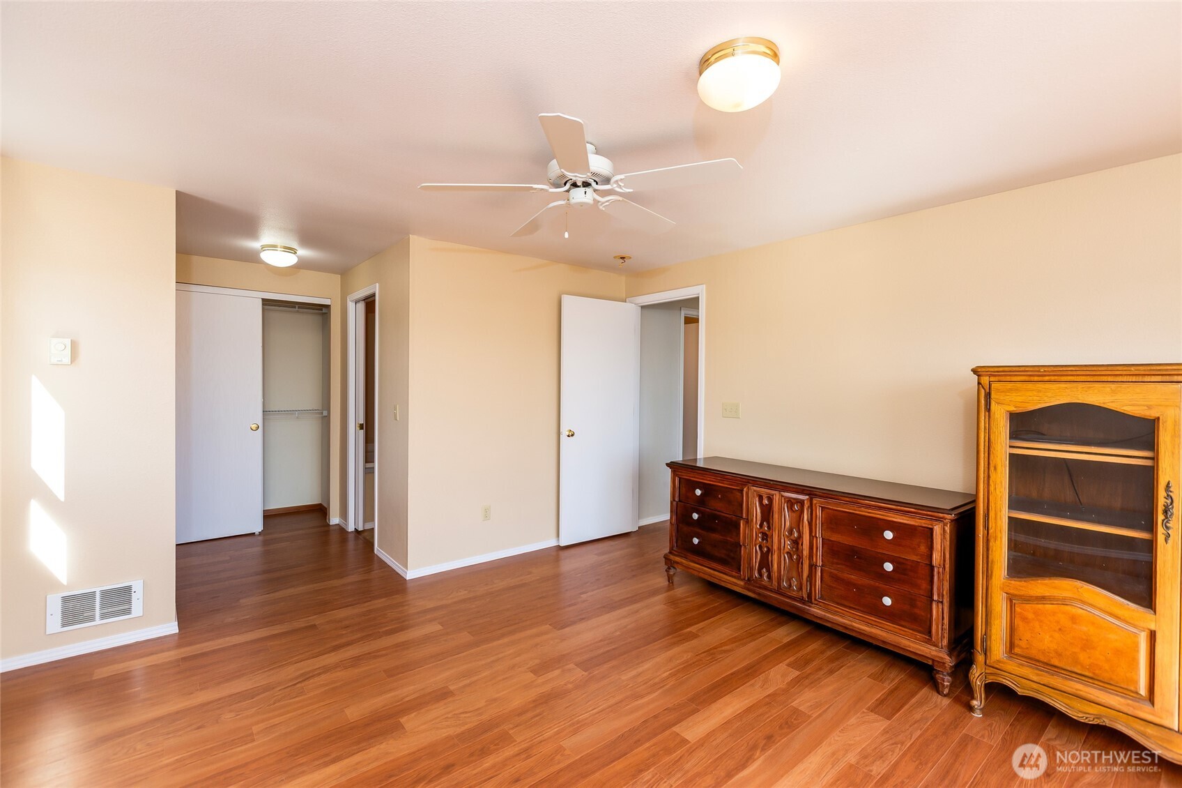 549 Davis Bay Road Property Photo 20