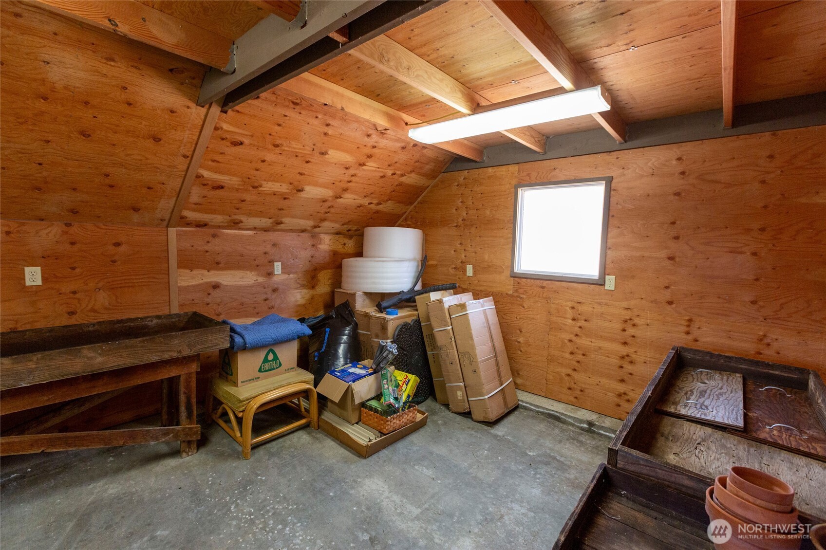 549 Davis Bay Road Property Photo 32