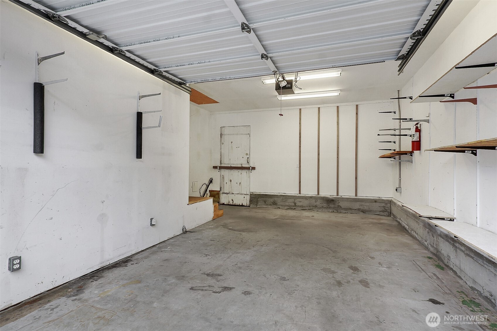23631 Edmonds Way Property Photo 14