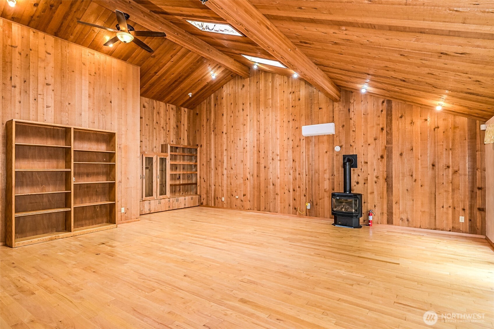 4802 Olympic Highway Property Photo 6