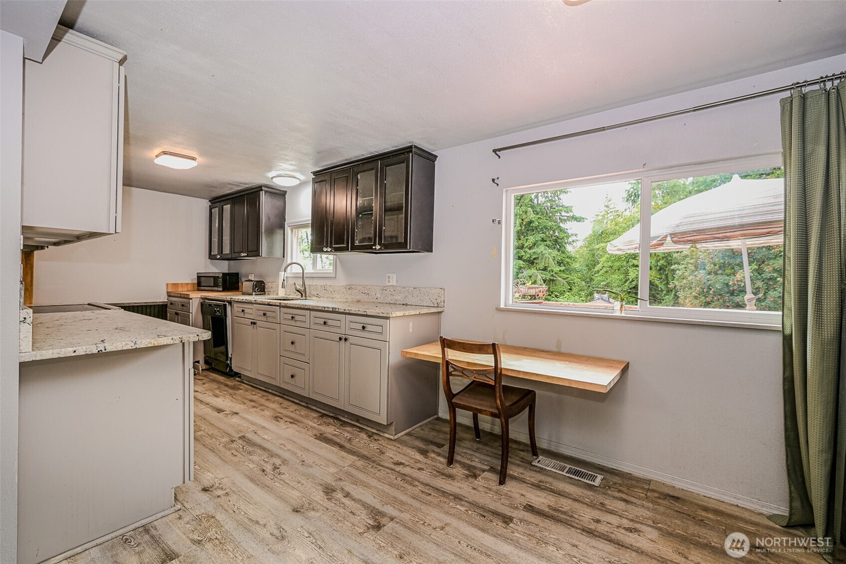 4802 Olympic Highway Property Photo 8