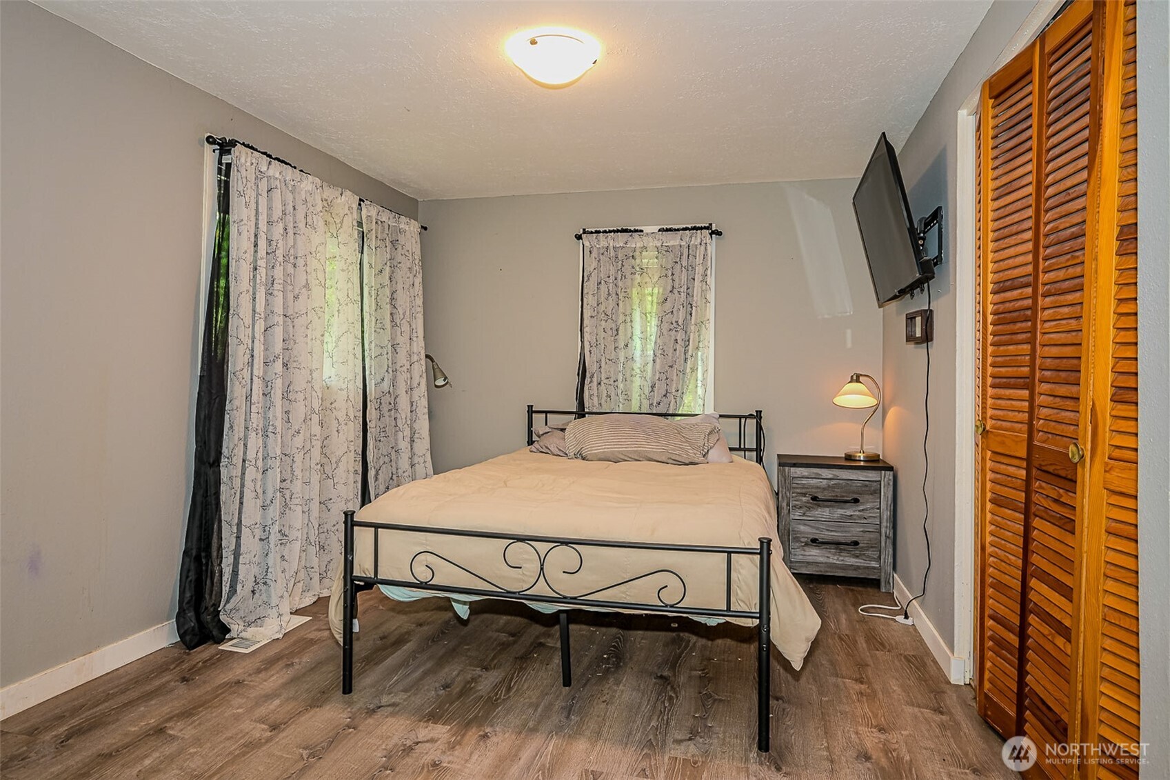 4802 Olympic Highway Property Photo 18