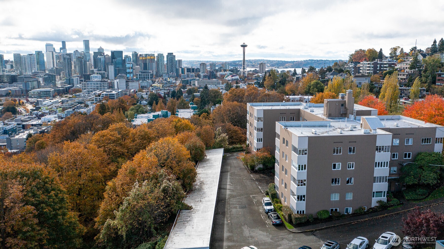 1800 Taylor Avenue 406 Property Photo 1