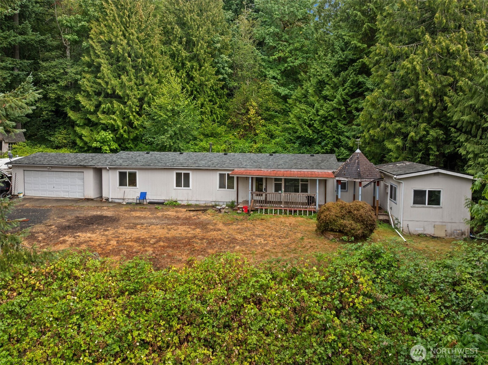 13737 Olympic Drive Property Photo 1