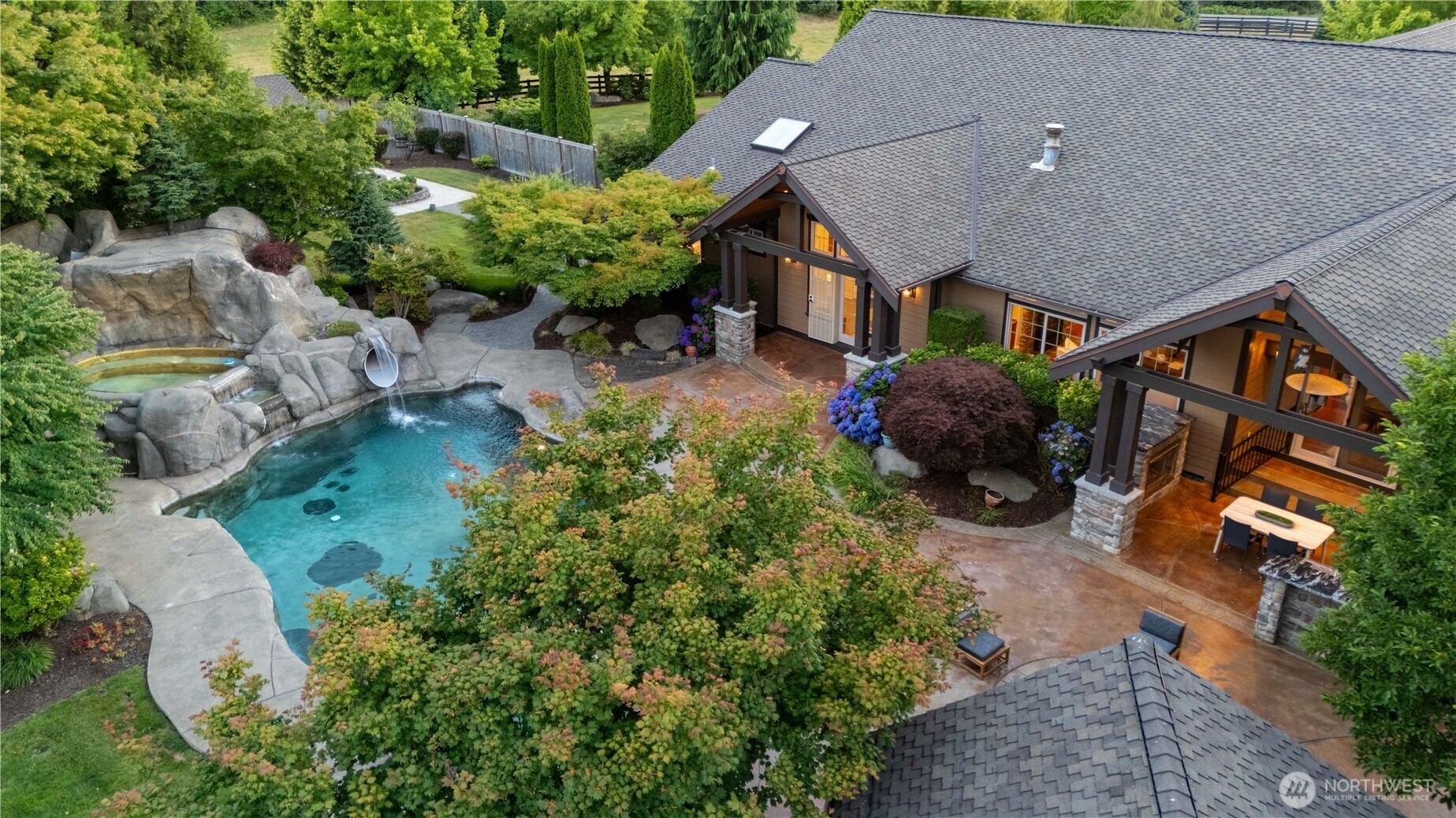 7732 Rich Road Property Photo 4