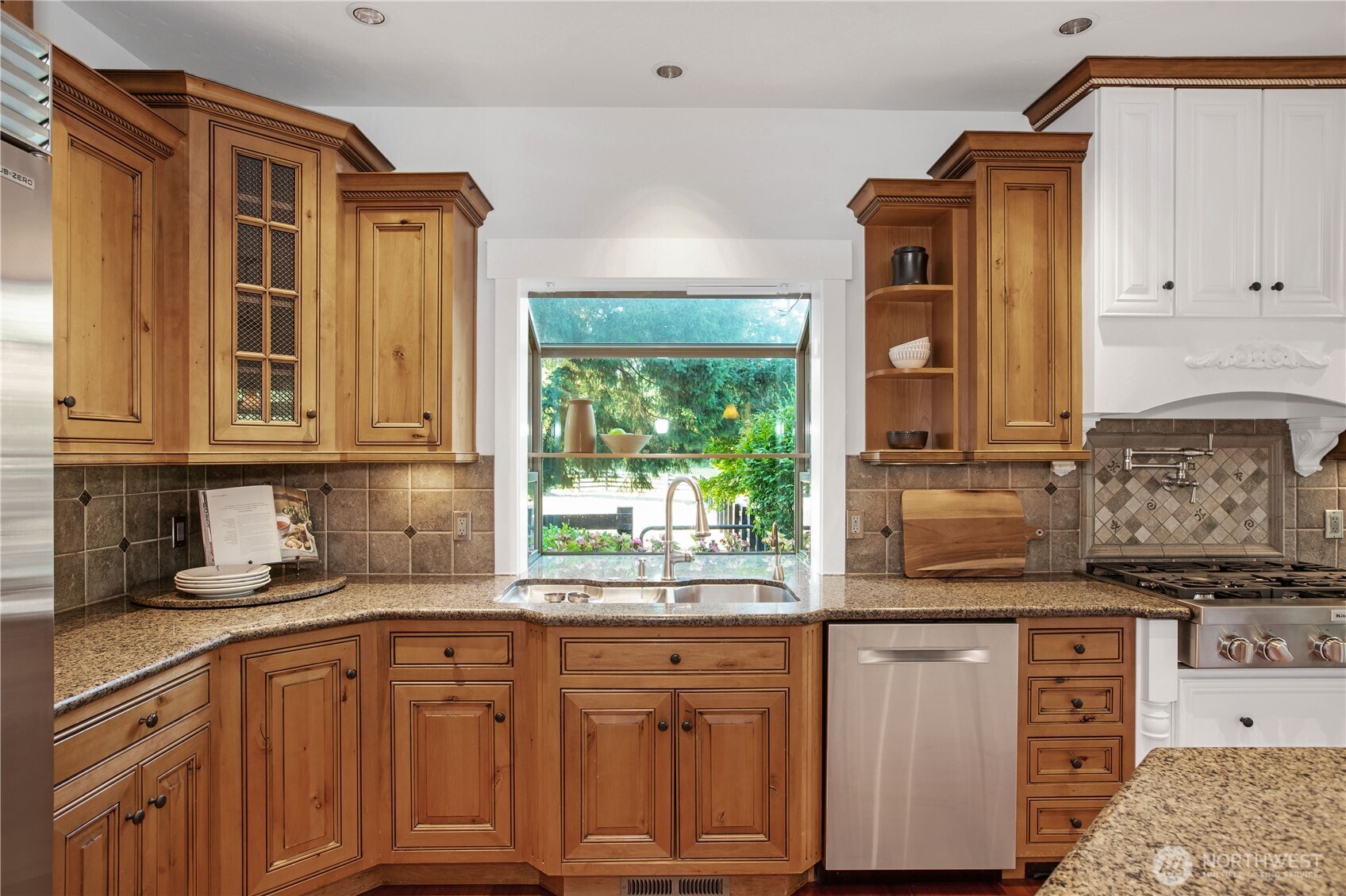 7732 Rich Road Property Photo 6