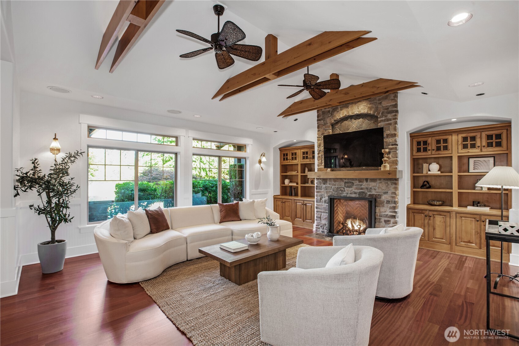 7732 Rich Road Property Photo 8