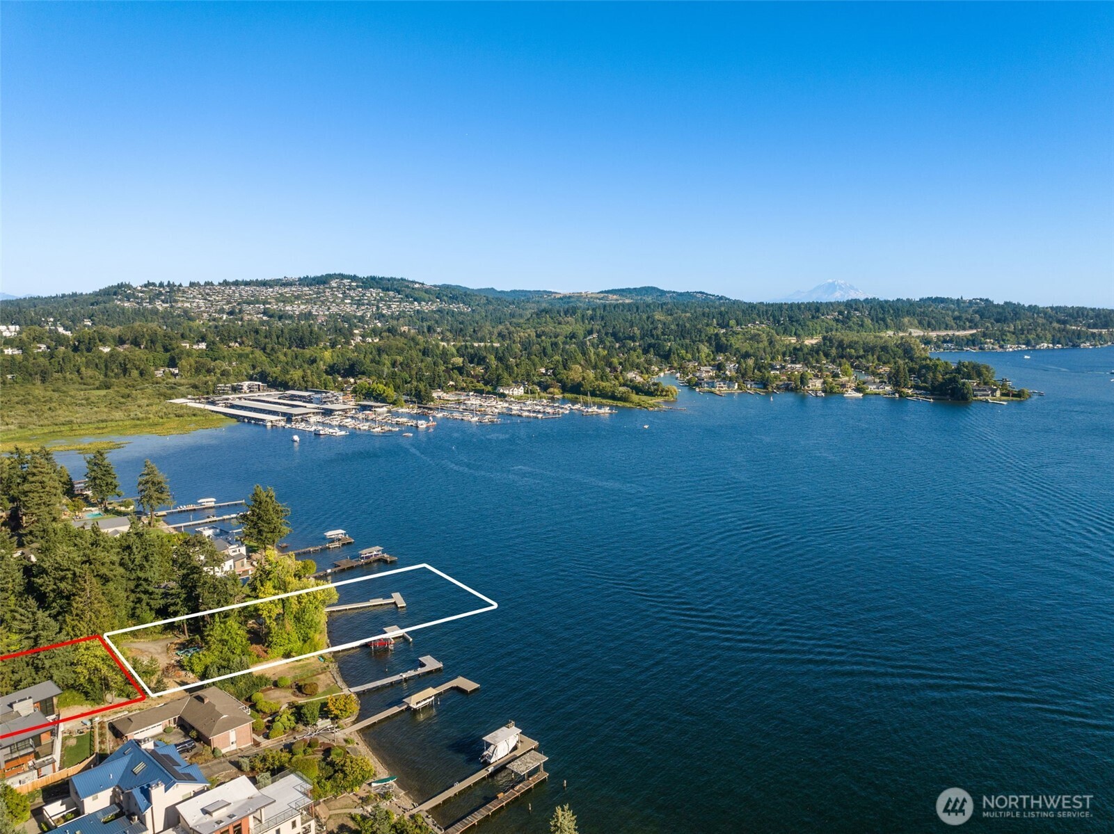 10879 Se Lake Road Property Photo 5