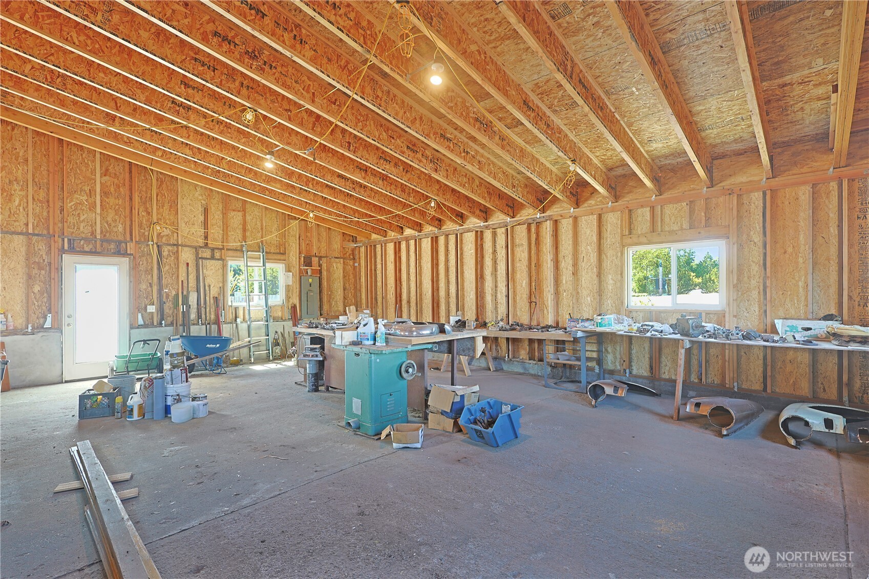 3618 Chrisella Road Property Photo 4