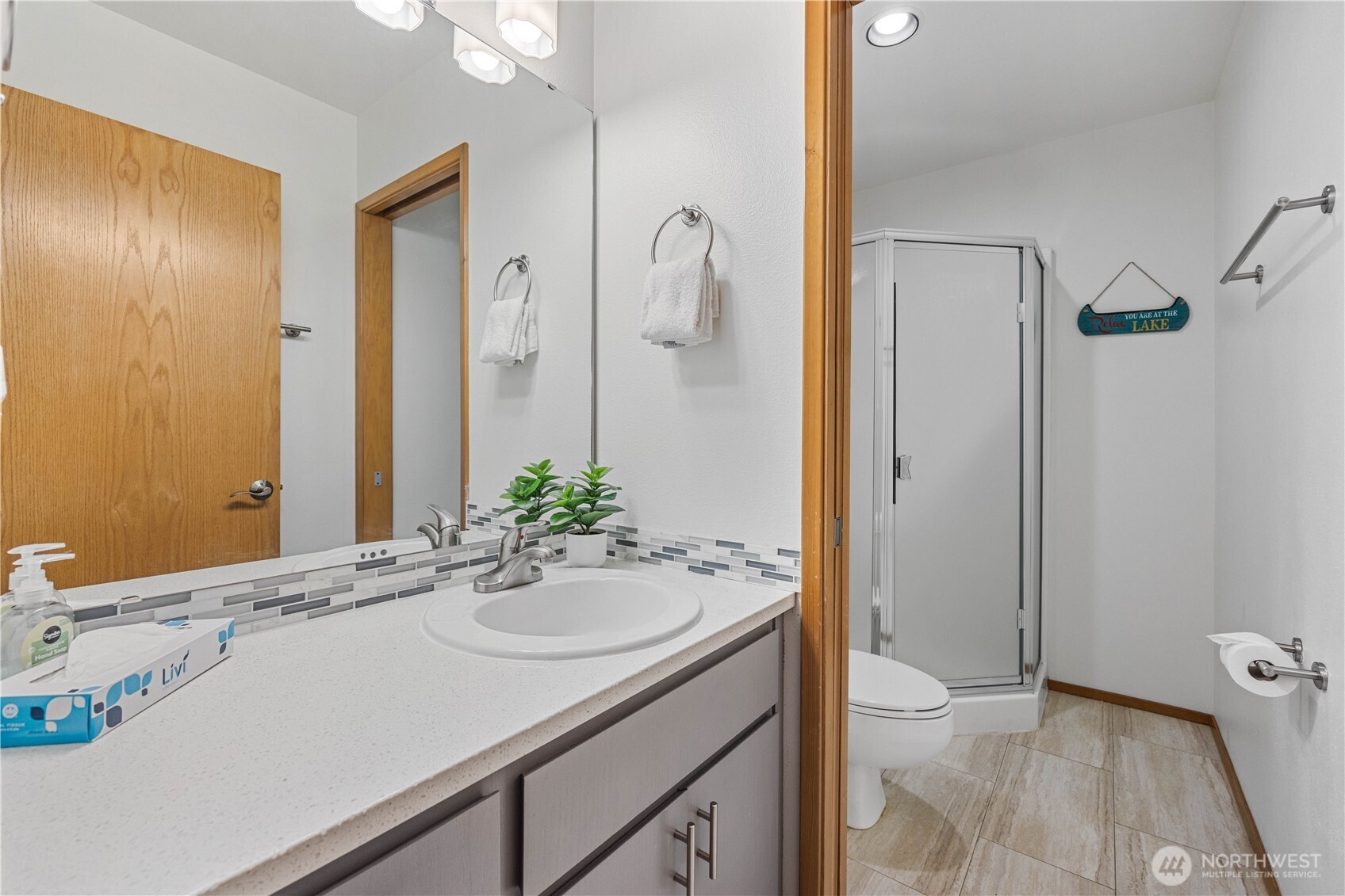 100 Lake Chelan Shores Drive 16-7&8 Property Photo 7