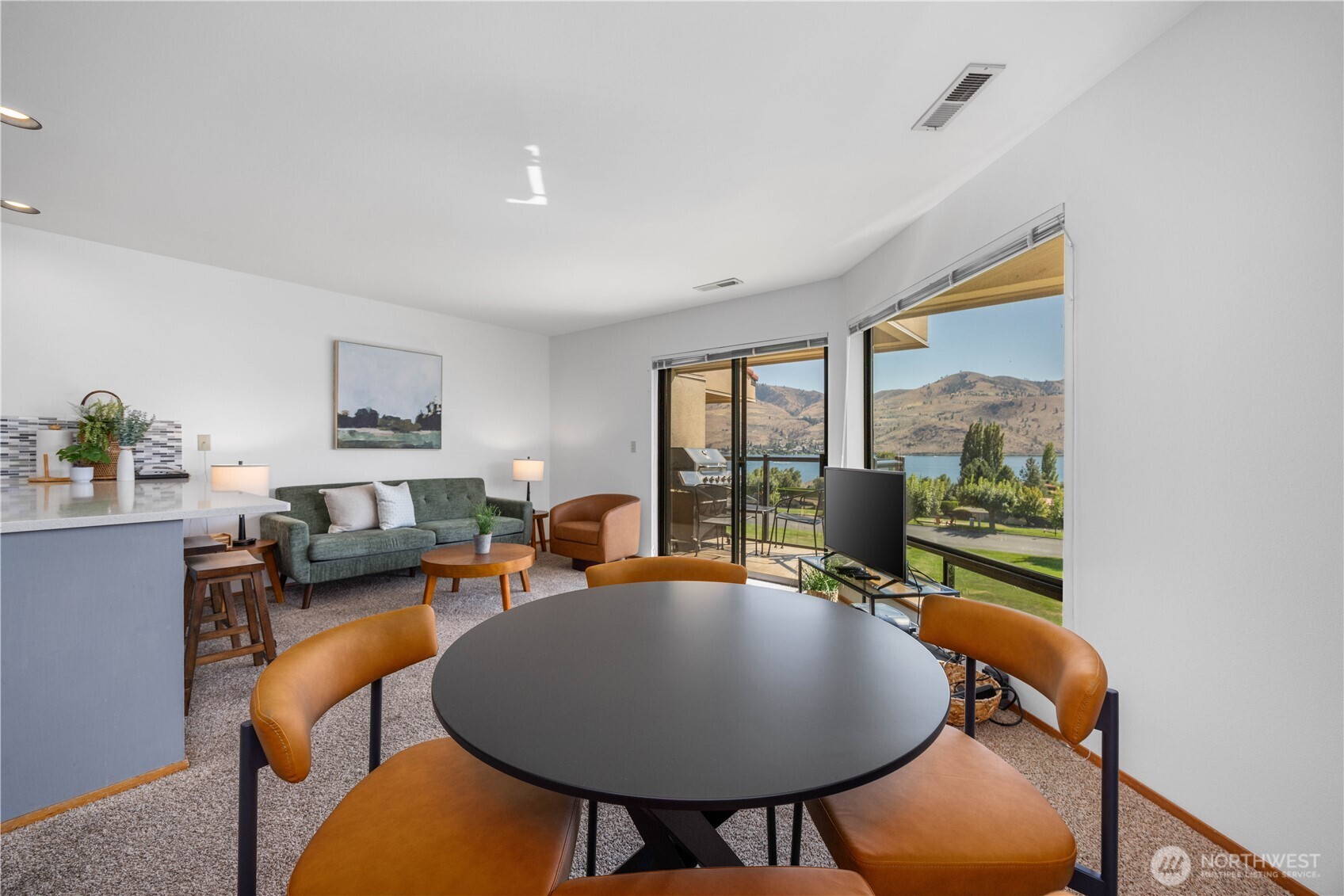 100 Lake Chelan Shores Drive 16-7&8 Property Photo 9