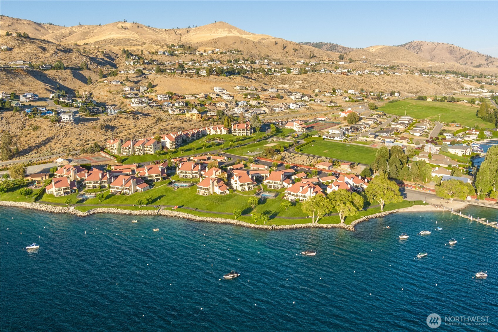100 Lake Chelan Shores Drive 16-7&8 Property Photo 32