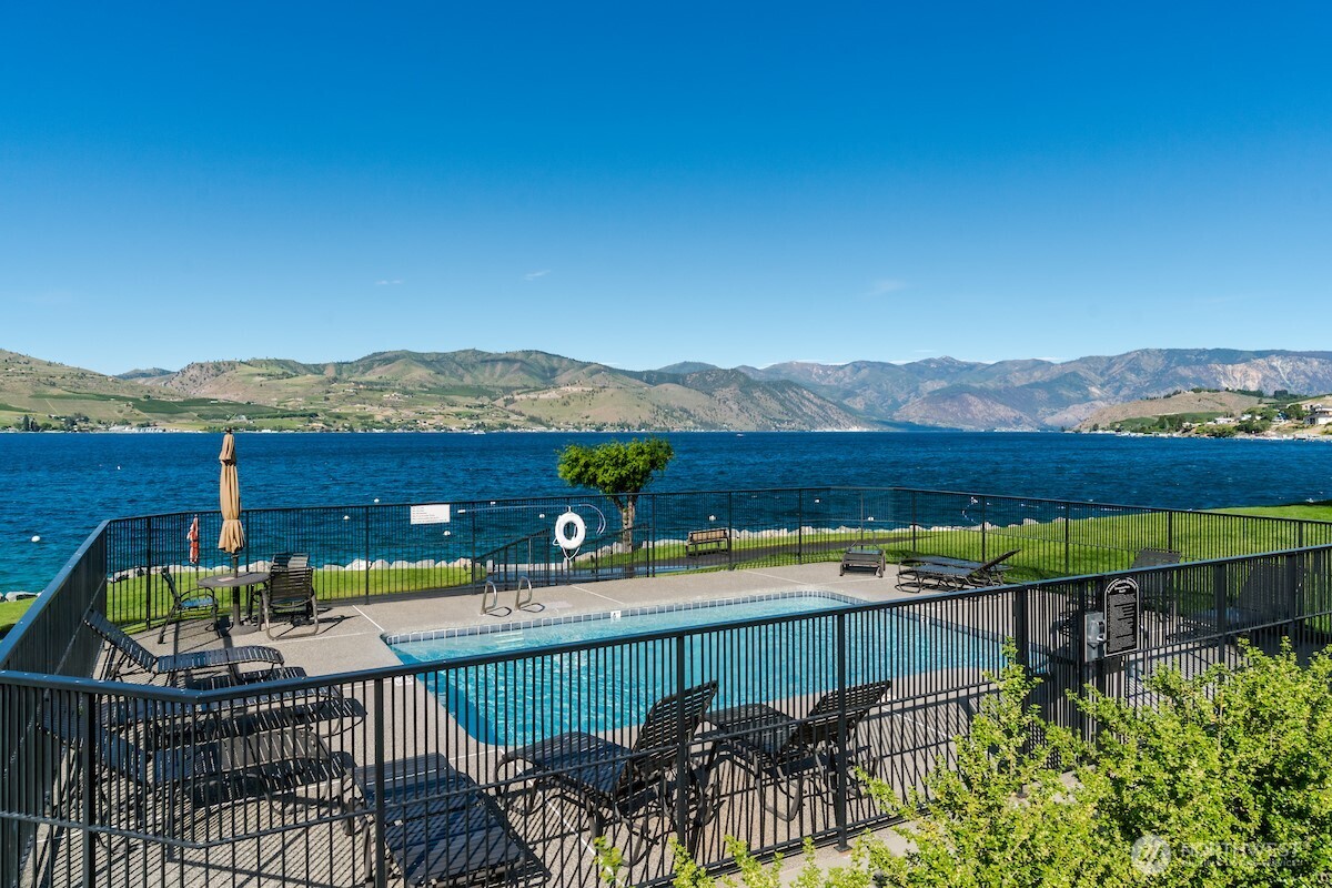 100 Lake Chelan Shores Drive 16-7&8 Property Photo 35