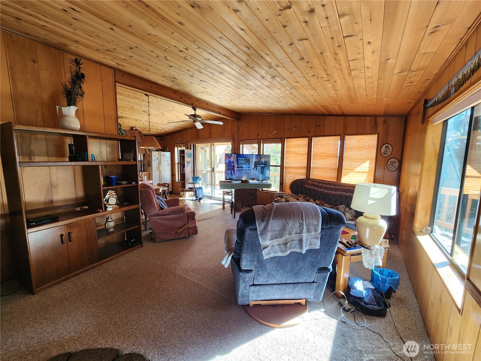 222 Towhee Lane Property Photo 5