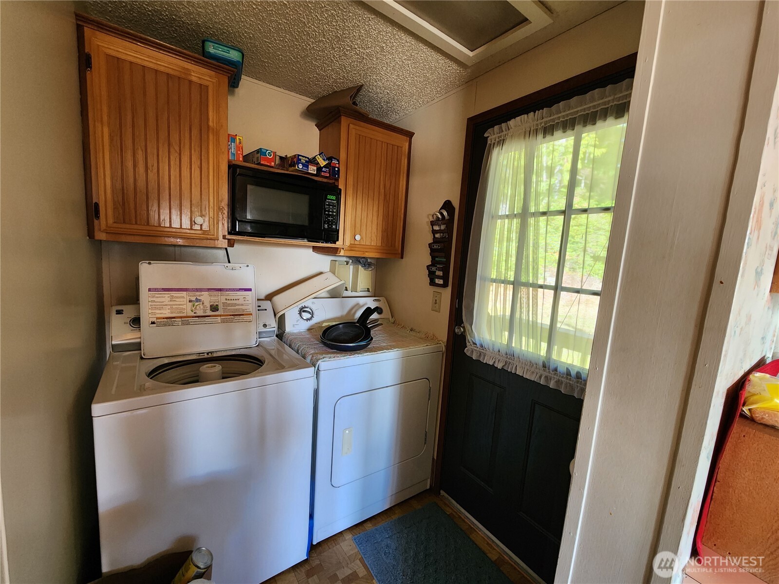 222 Towhee Lane Property Photo 10