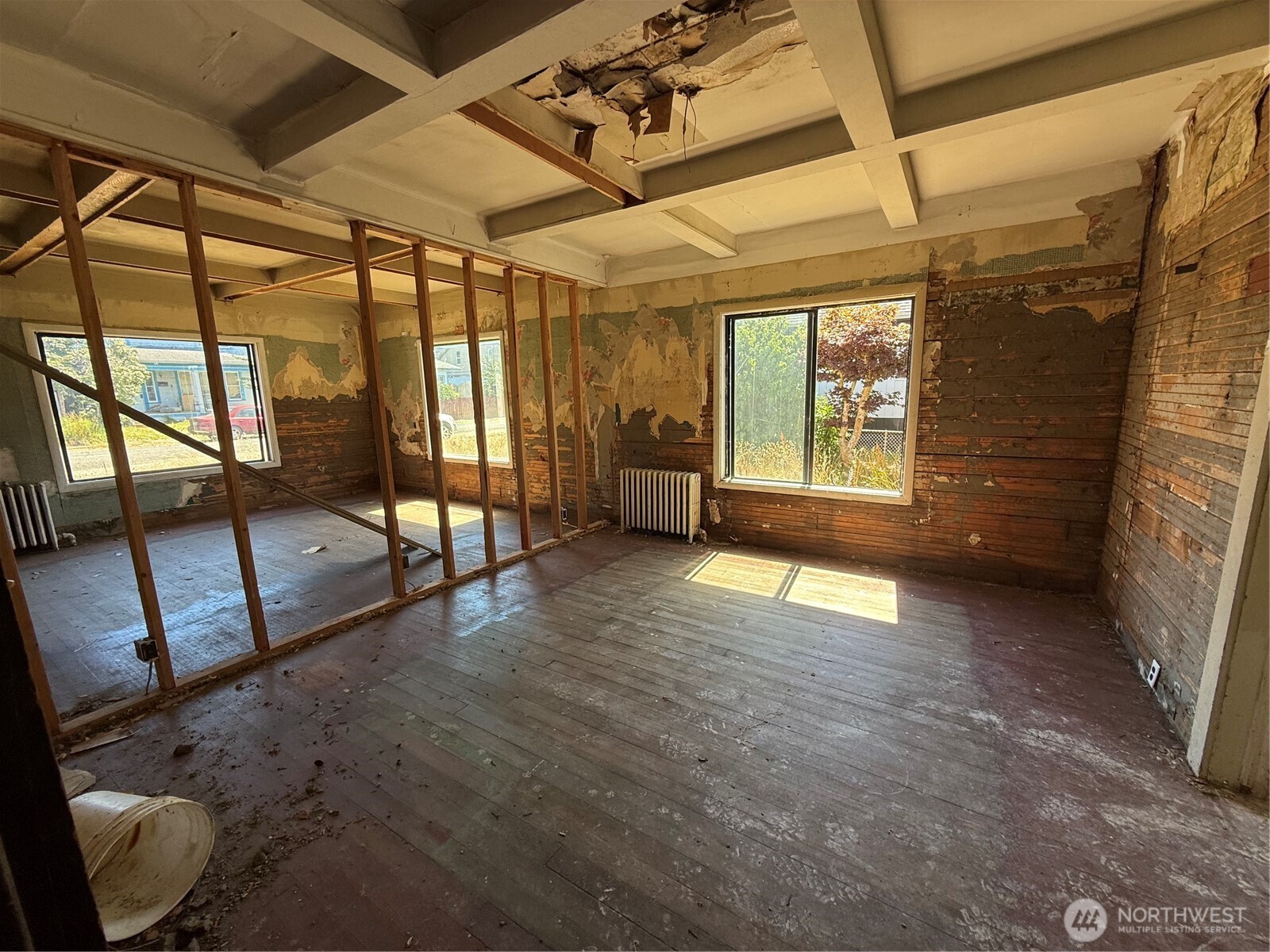 222 12th Street Property Photo 9