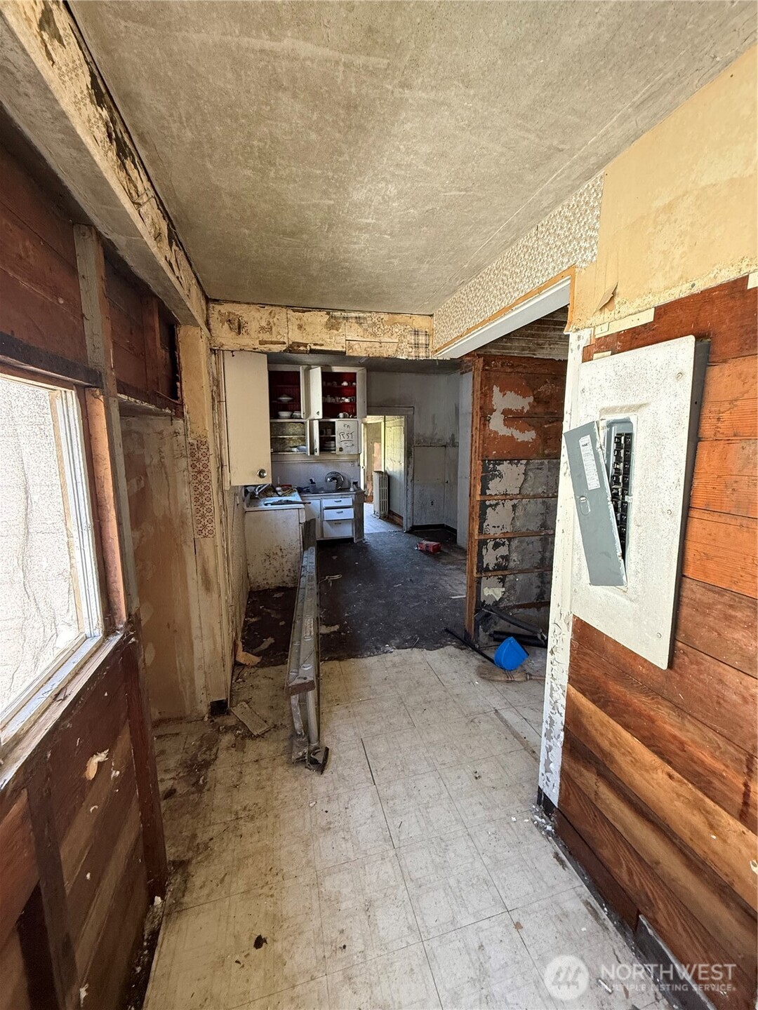 222 12th Street Property Photo 13