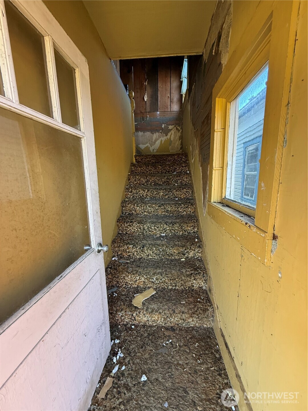 222 12th Street Property Photo 15