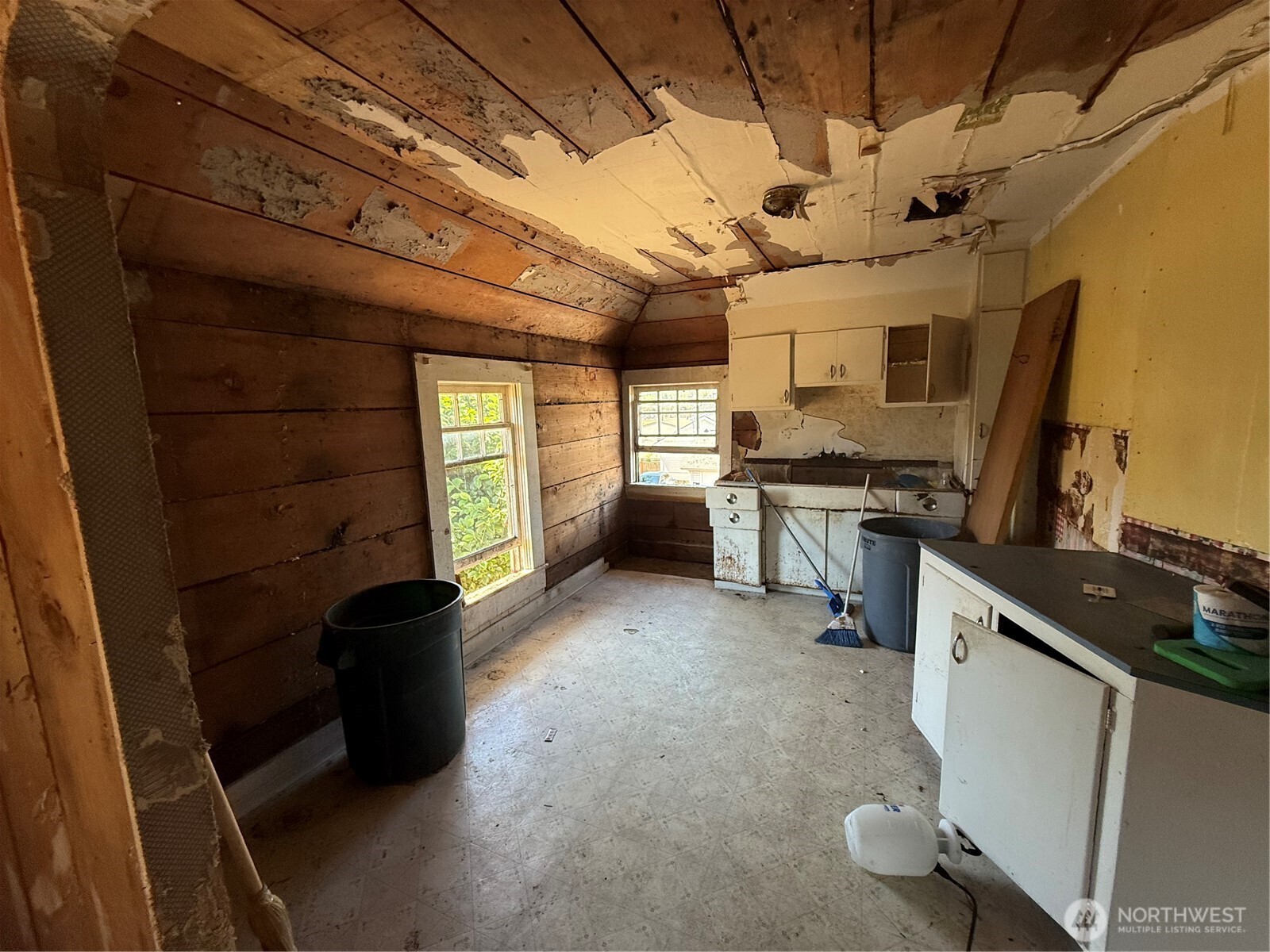 222 12th Street Property Photo 19