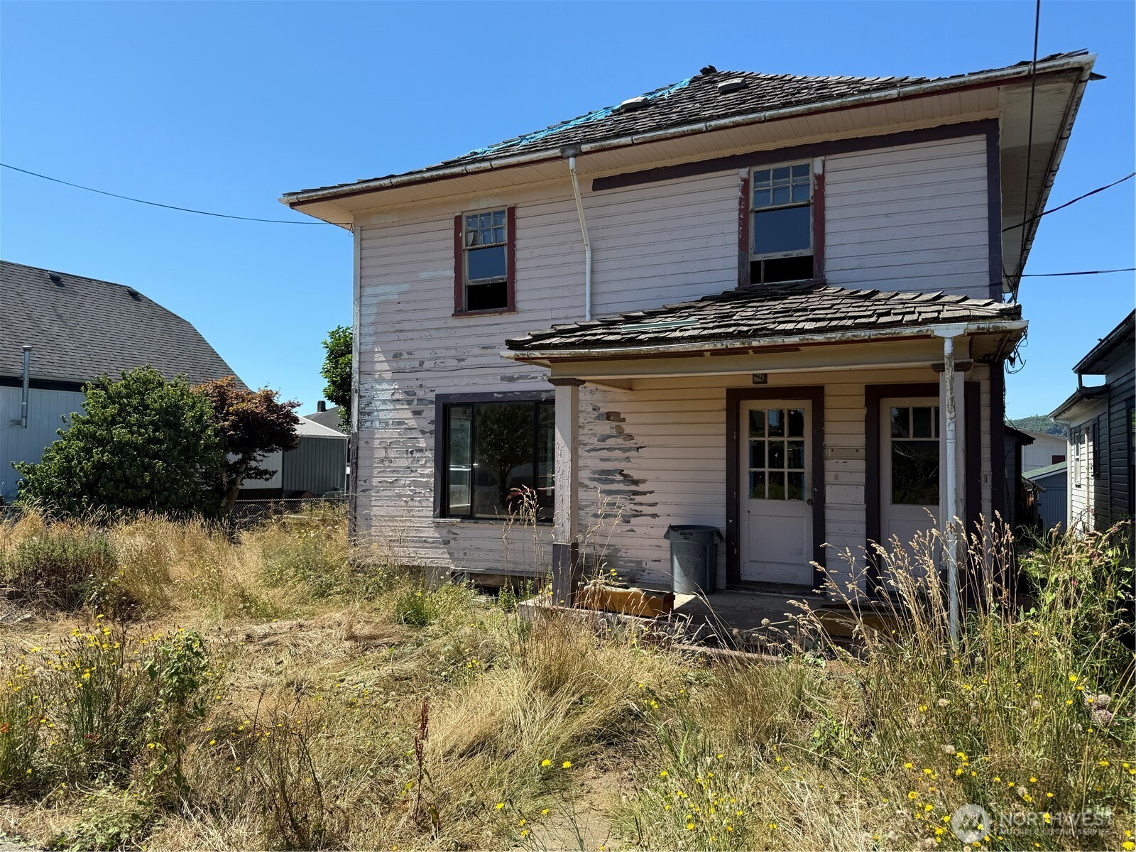 222 12th Street Property Photo 25