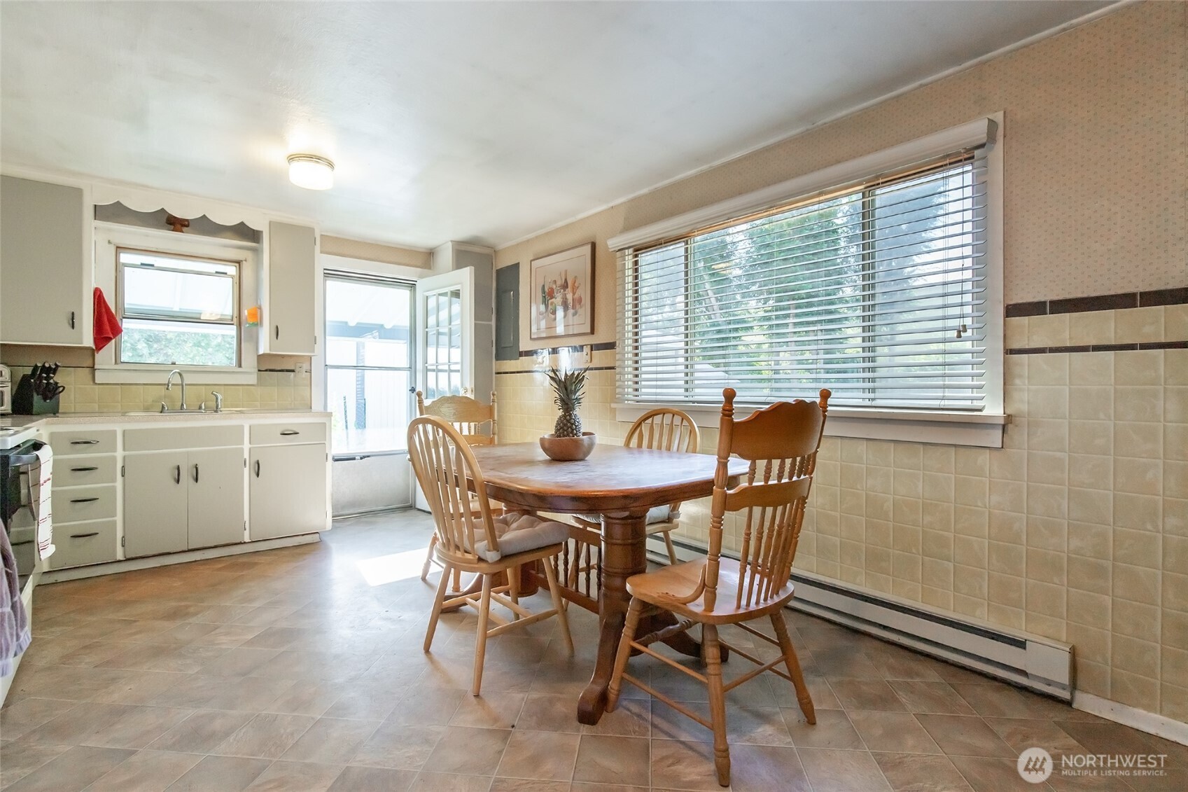 110 Strande Road Property Photo 8