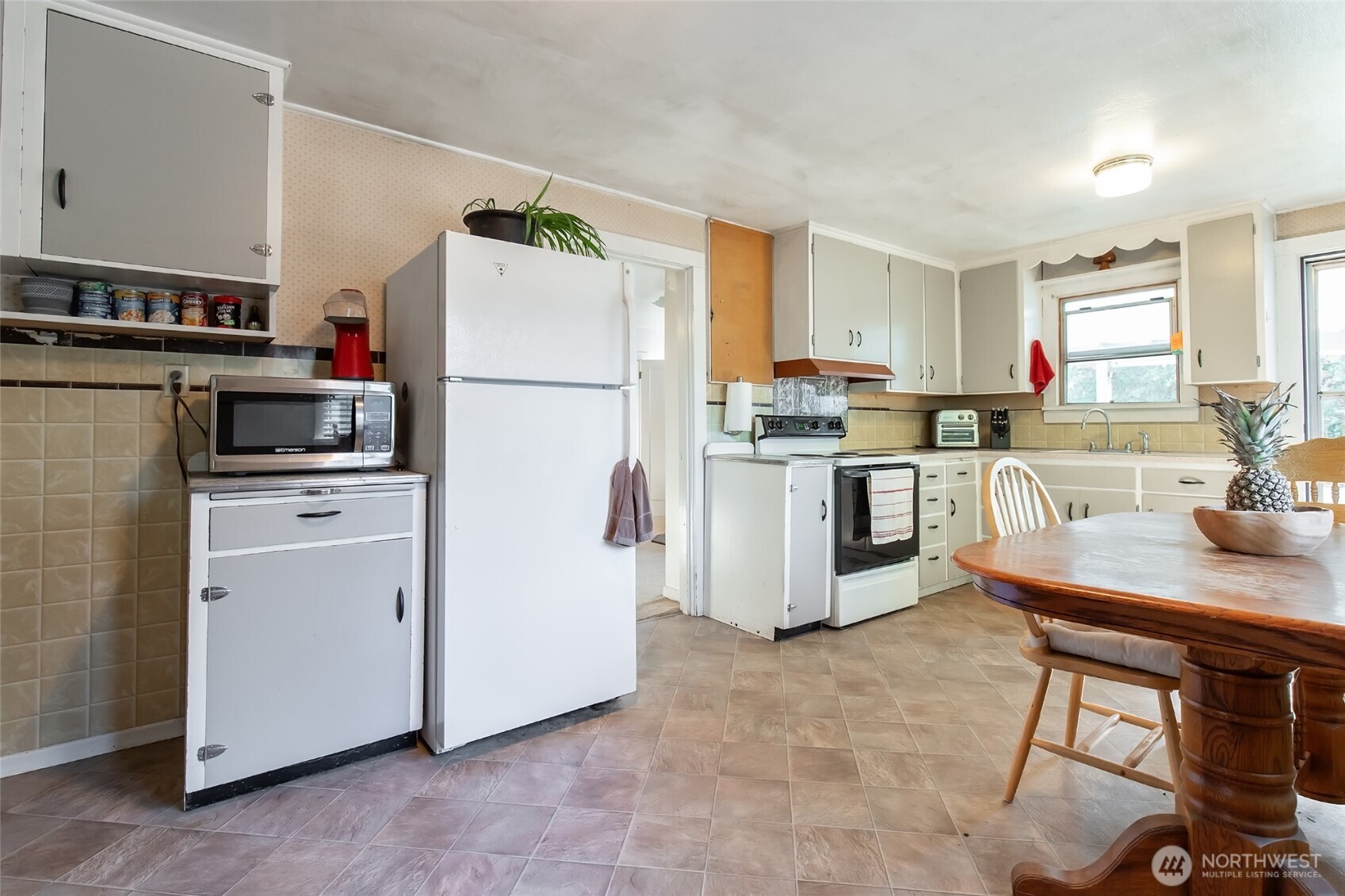 110 Strande Road Property Photo 11