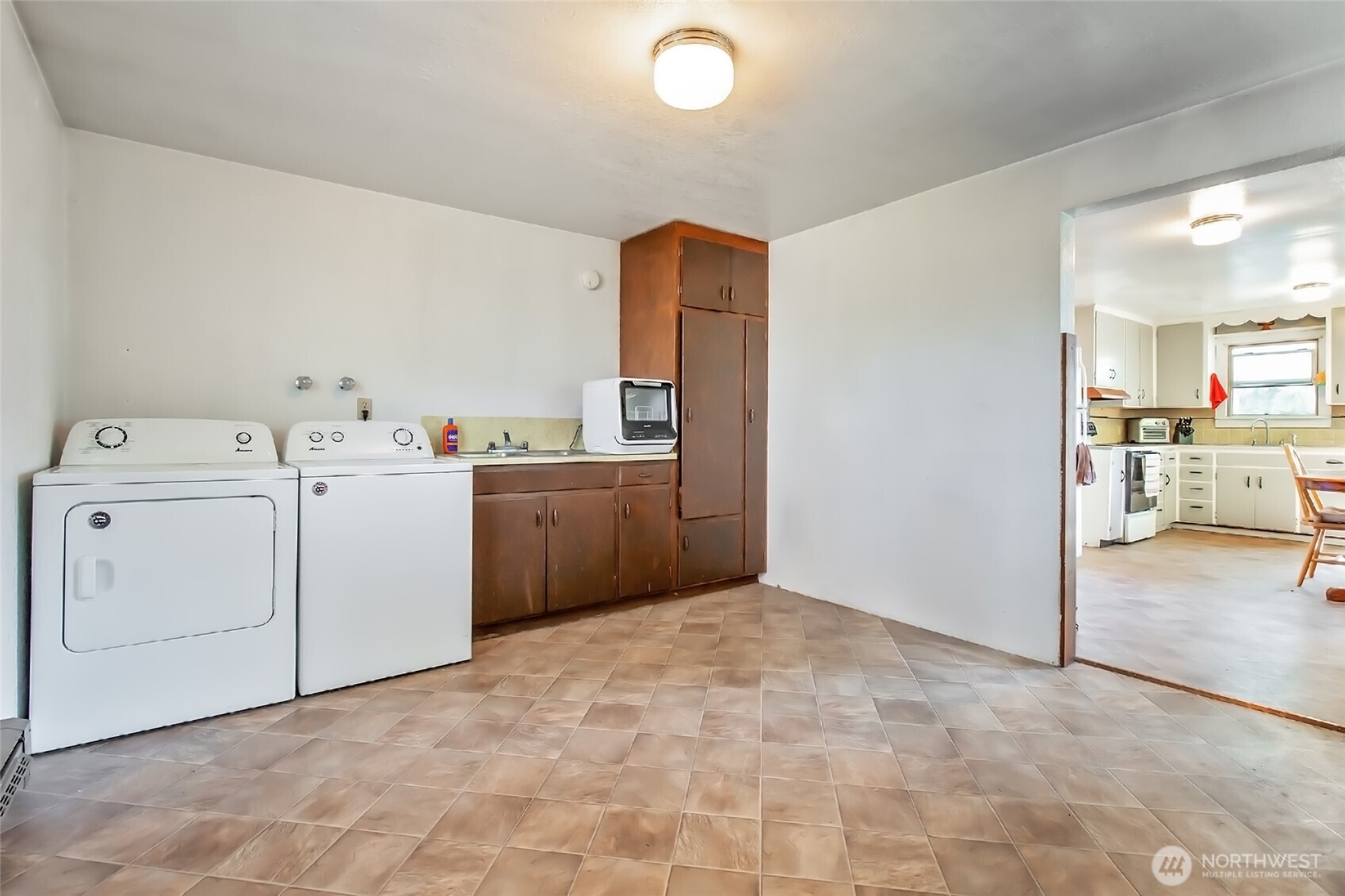 110 Strande Road Property Photo 27