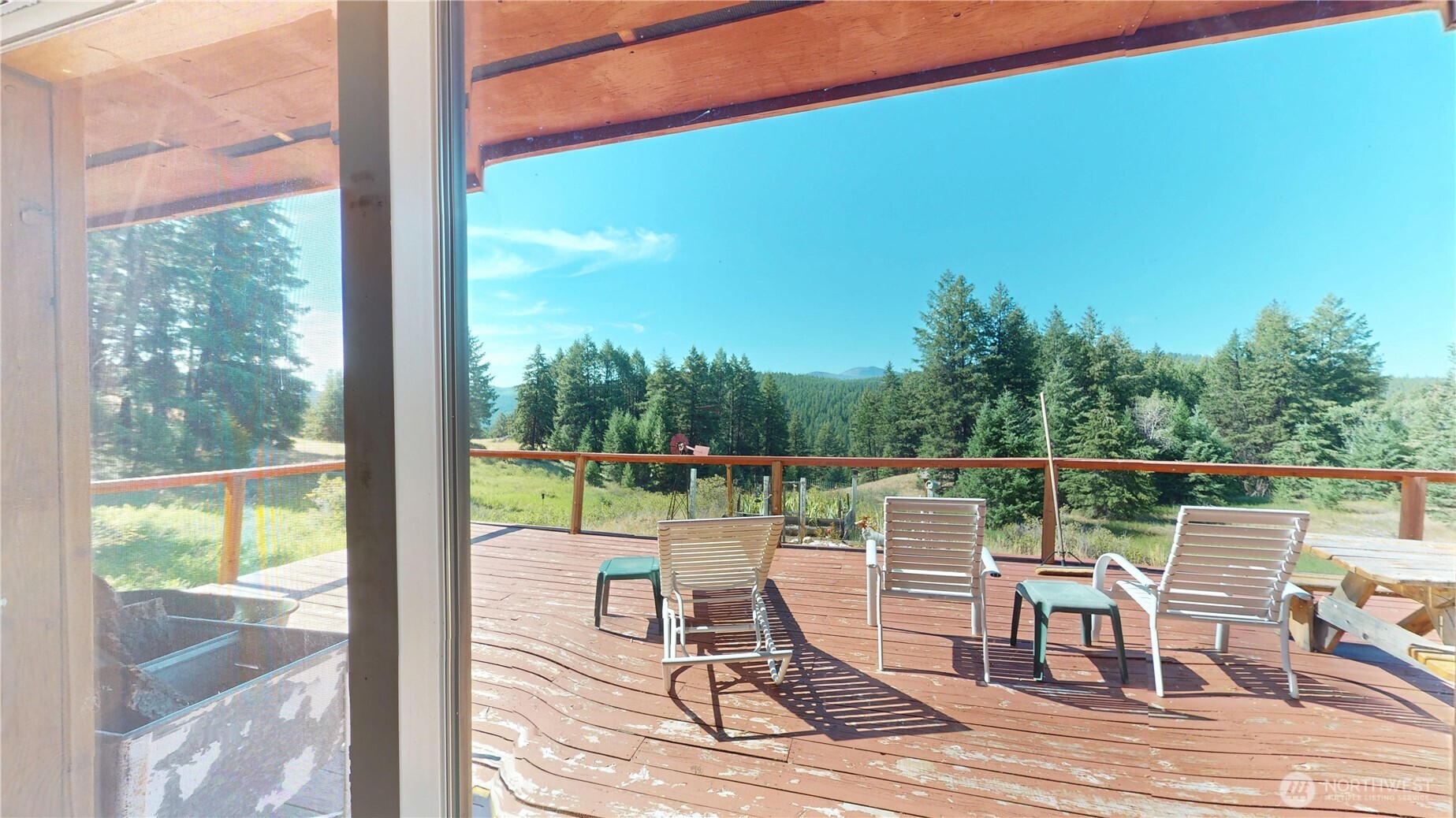 100 Spring Meadow Lane Property Photo 10