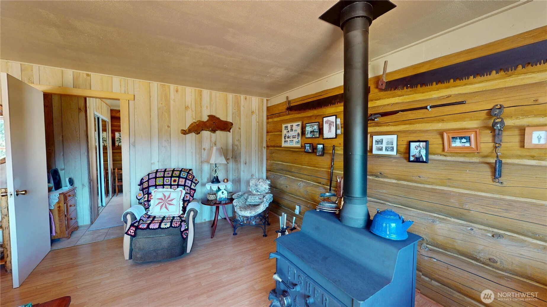 100 Spring Meadow Lane Property Photo 12