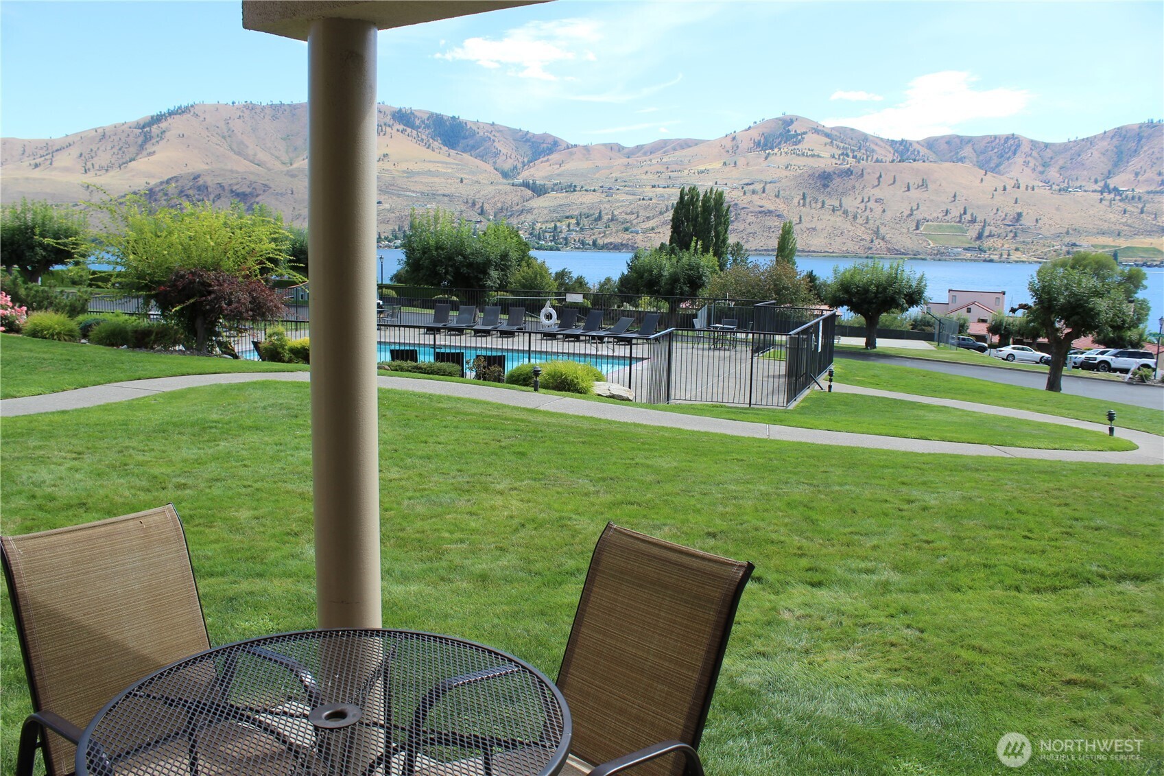 100 Lake Chelan Shores Dr. 17-4c Property Photo 1