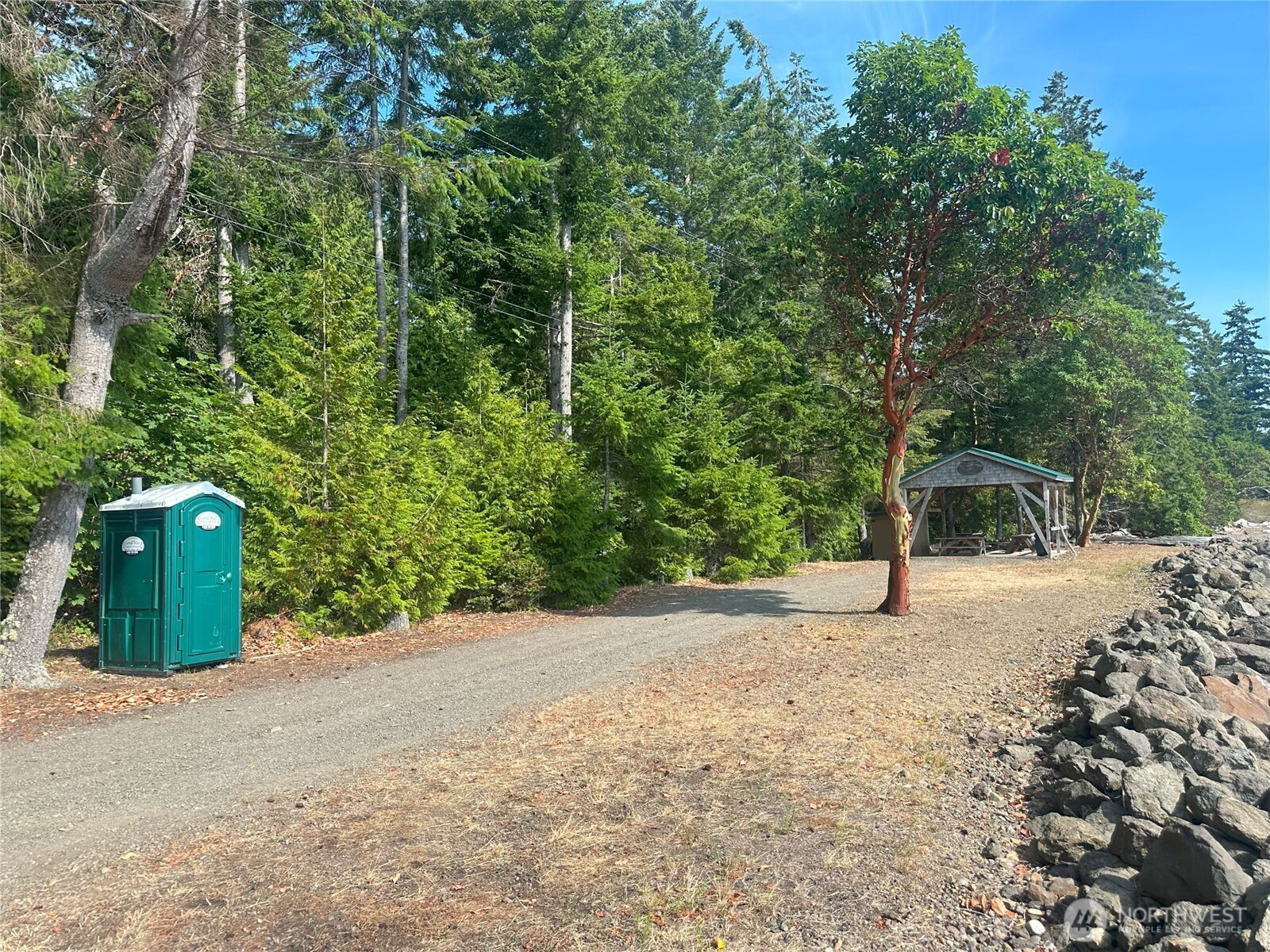 201 Tog Road Property Photo 12