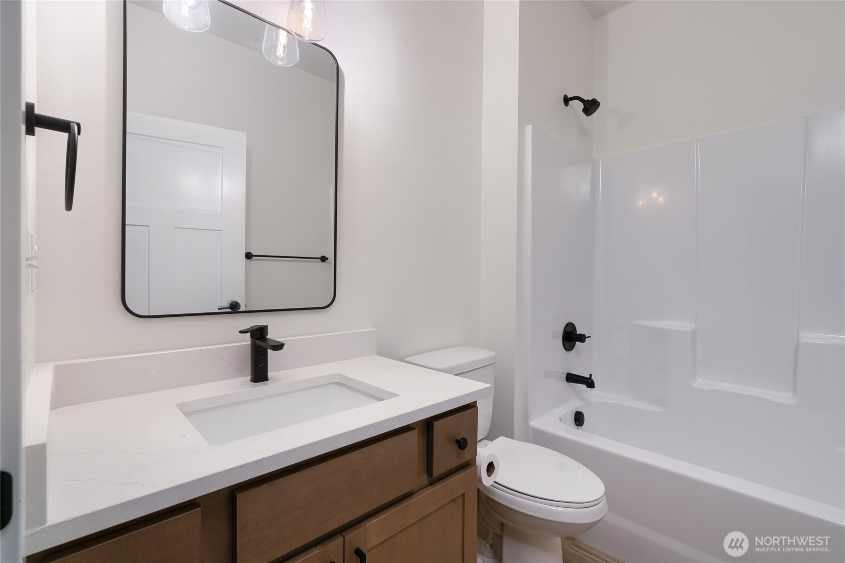 629 Bucko Avenue Property Photo 24