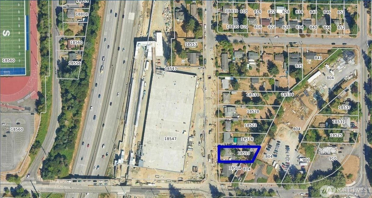 18510 8th Avenue Property Photo 1