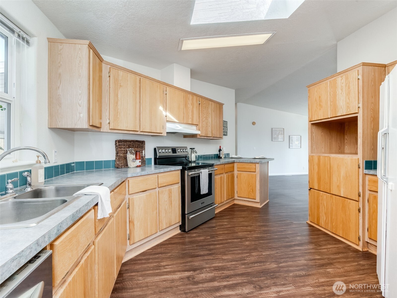 1712 Mount Pleasant Road Property Photo 8