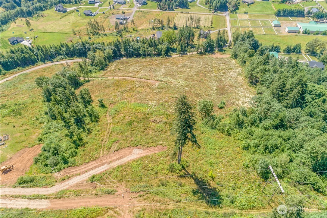 393 Hansen Ext Road Property Photo 2